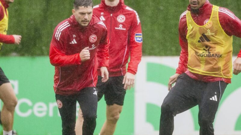 Noch kein Thema für den Saisonstart: Fortuna-Zukunft trotz Kreuzbandriss? Arabi tüftelt an besonderem Plan