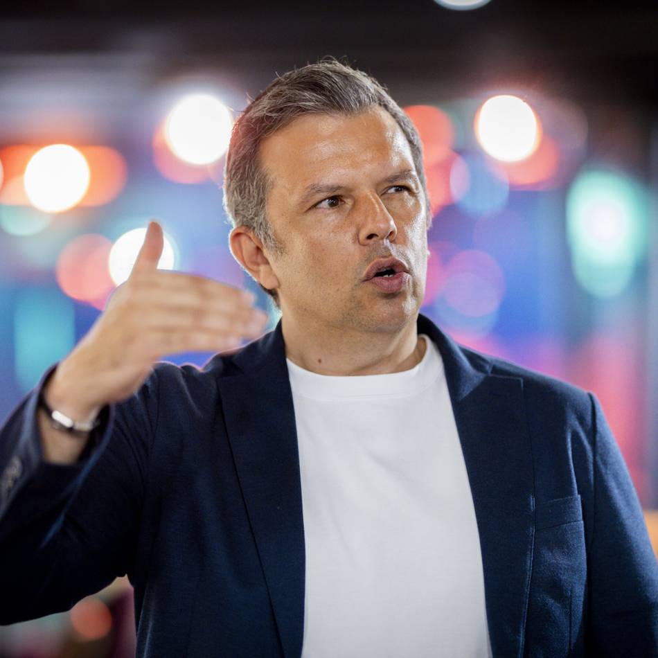 Arabi mitten in den Gesprächen: Fortunas neue erste Option bei der Torhüter-Suche – Potenzial für kleine Überraschung