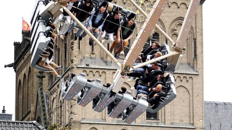 Excalibur-Premiere auf Kirmes in Xanten: „Wenn ich die Fahrgäste schreien höre, geht mir das Herz auf“