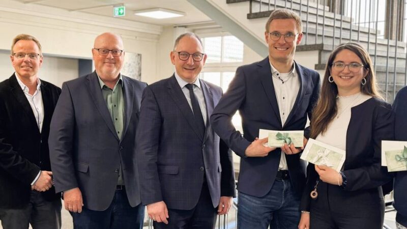 Stadtverwaltung Rees: Reeser Rathaus setzt auf Weiterbildung