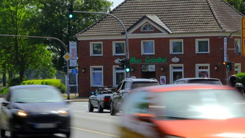 Verkehrsbehinderungen in Alpen und Xanten: B57 wird zwischen Alpen und Birten saniert