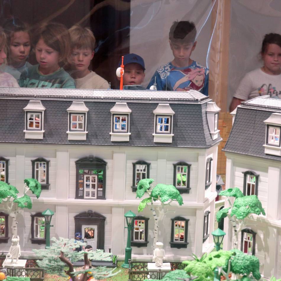 Oberbergischer Kreis: Playmobil-Figuren schildern im Museum Heimatgeschichte