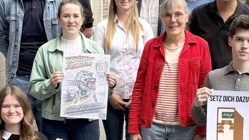 Kreative Schüler in Willich: Geld und Eis-Gutscheine für die Sieger des Plakat-Wettbewerbs