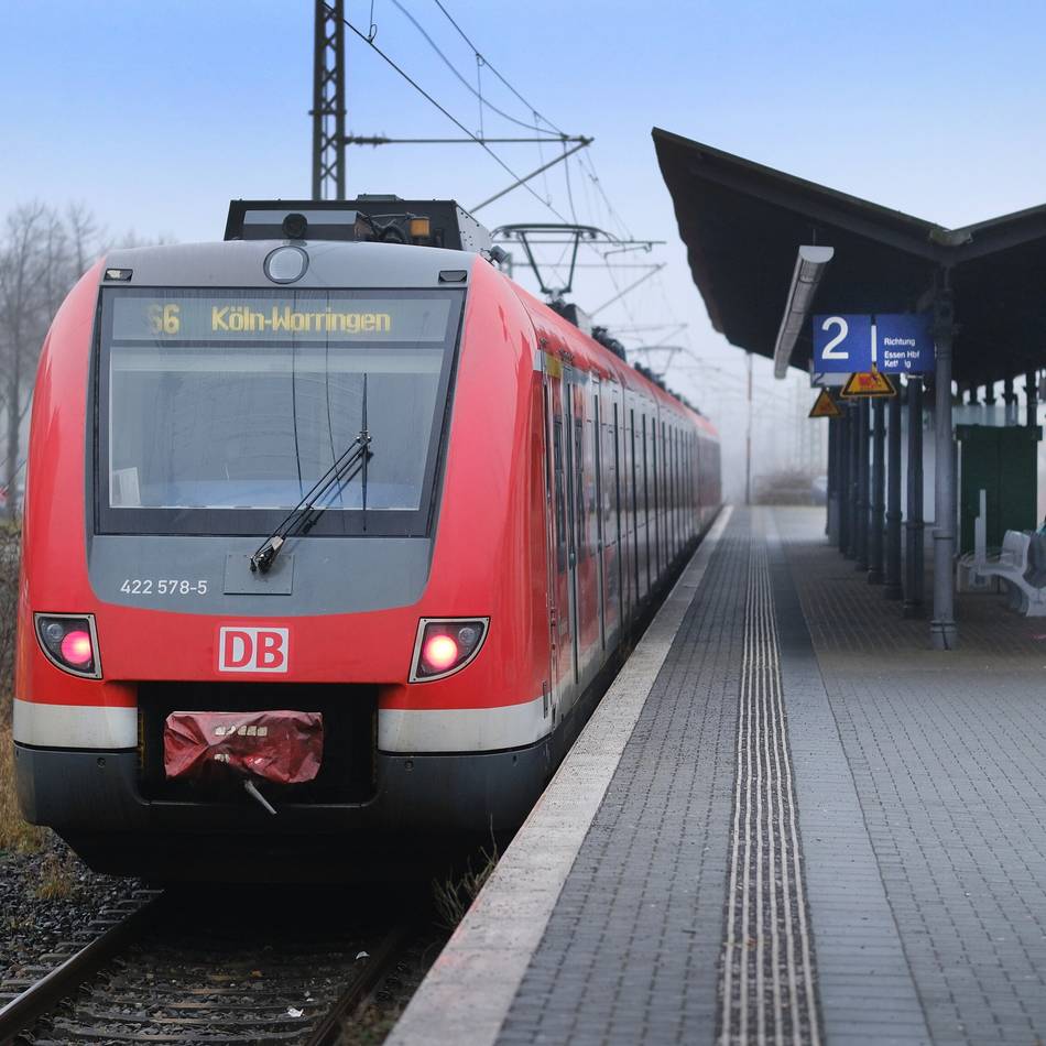 Ärger bei Ratinger Pendlern : Neue Sorgen um die S6: Grüne stellen Antrag
