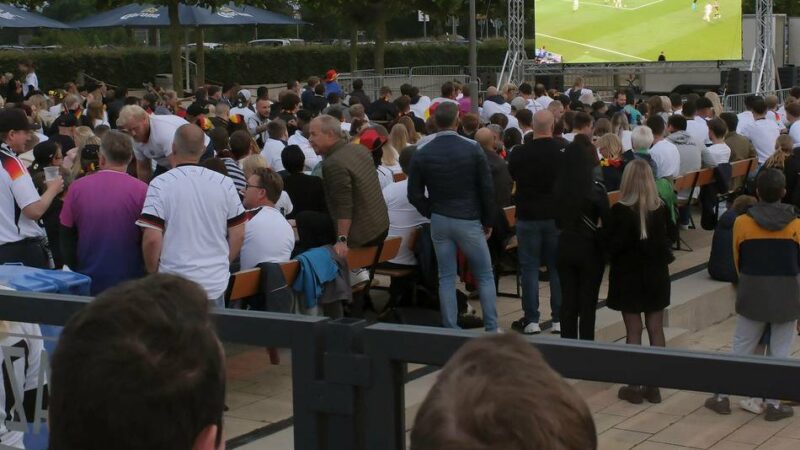 Public Viewing zur Fußball-WM: Keine Leinwand vom Freizeitzentrum Xanten