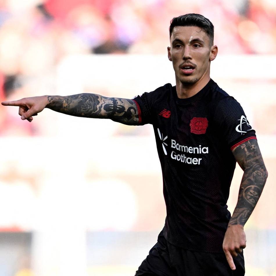 Gesicht der Double-Mannschaft: Grimaldo hinterlässt riesige Lücke – Bayer 04 sucht Nachfolger