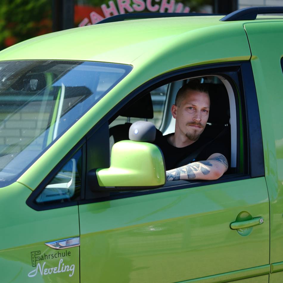 Ratinger zu Führerscheinreform: Weniger Fahrstunden, mehr Risiko