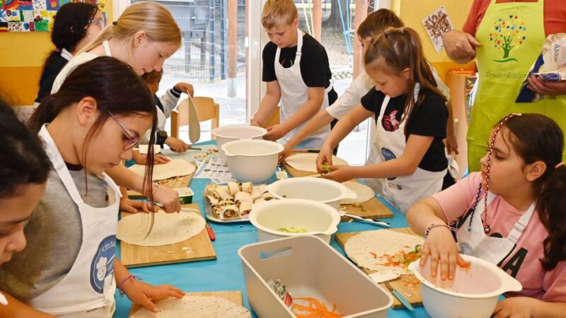 Grundschule in Radevormwald: Das große Schnibbeln – Kinder bereiten Gerichte zu