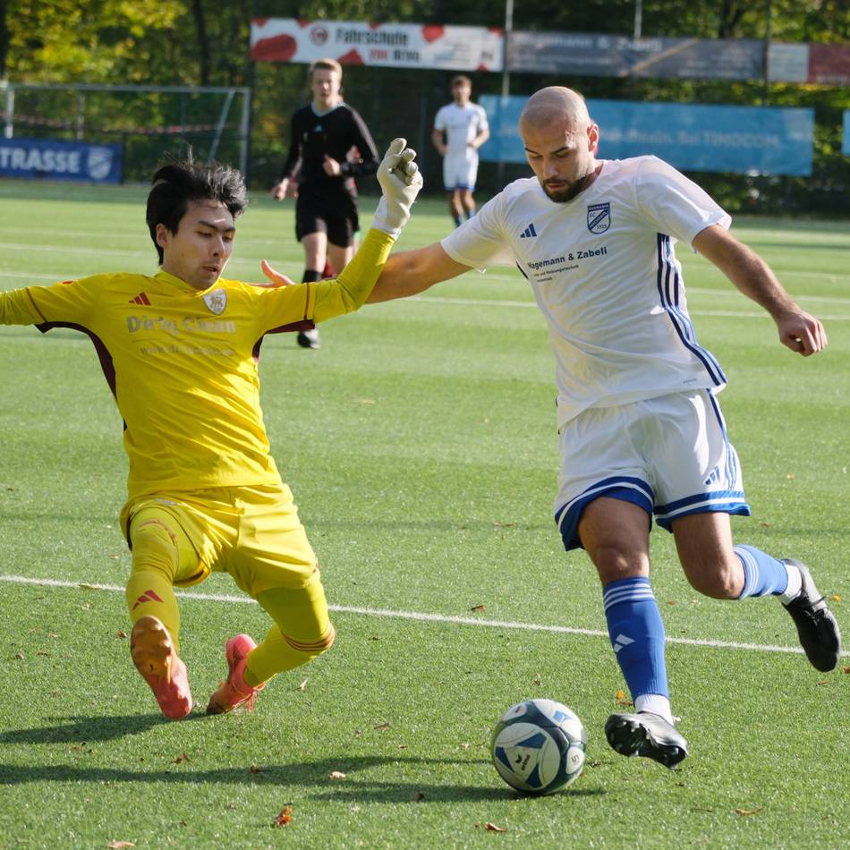 Fußball-Bezirksliga: Rhenania Hochdahl scheitert in Nievenheim an sich selbst