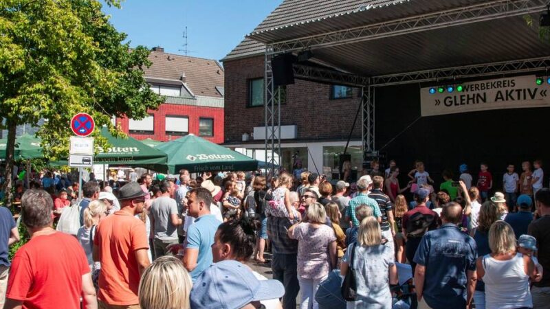 Freizeit in Korschenbroich: Straßenfest zum Raderlebnistag in Glehn