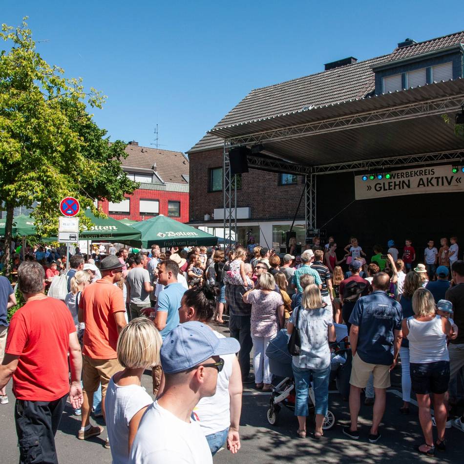 Freizeit in Korschenbroich: Straßenfest zum Raderlebnistag in Glehn