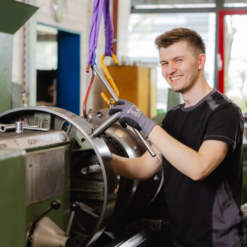 Junger Meister aus Erkelenz: Feinwerkmechaniker an der Uni – und das mit Bestnote