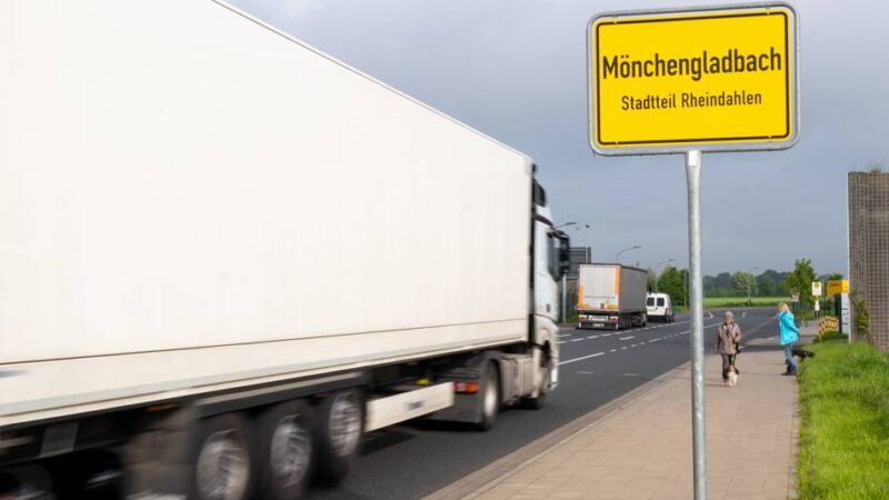 Haushalt in Mönchengladbach: Gewerbesteuer bricht um fast zehn Prozent ein