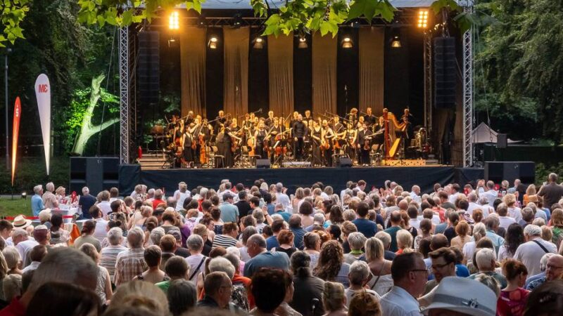 Klassiknacht im Neusser Rosengarten: Der heißeste Takt des Sommers