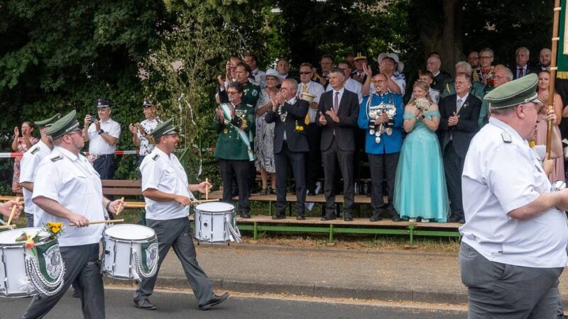 Schützenfest in Rosellerheide: „Die Temperaturen im Zelt waren noch erträglich“
