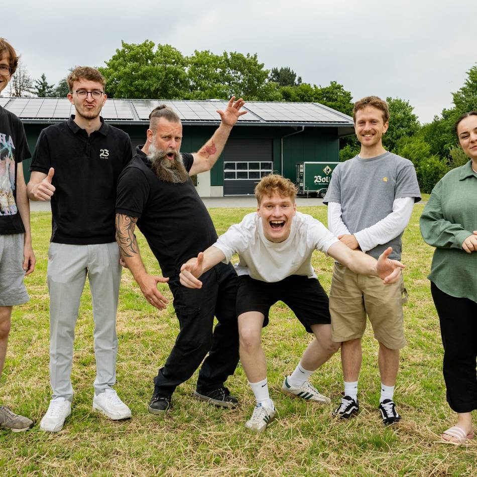 „Broichland Festival“ in Korschenbroich: Erstmals Musikfestival auf der Wiese von Boltens „Landwirtschaft“