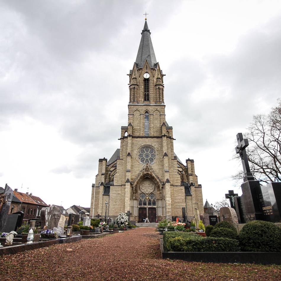 Kirchenjubiläum in Gustorf: Der „Erftdom“ wird 150 Jahre alt – großes Programm zum Weihetag