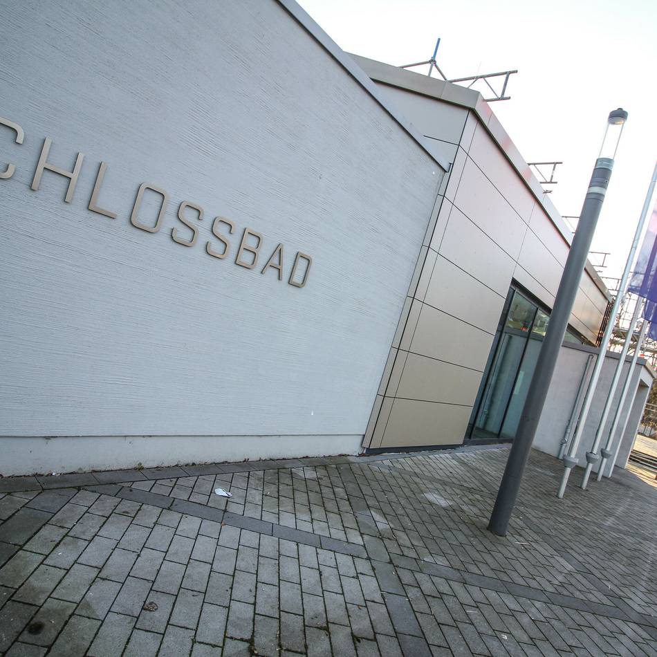 Angebot für Kinder und Jugendliche: Ratsbündnis setzt sich für Sommerferienticket im Schlossbad ein
