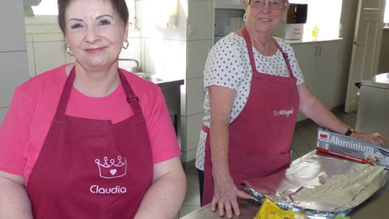Ehrenamtliche Köchinnen im Nikolauskloster: „Gehacktes, Sauerbraten, Veganes – das können wir alles“