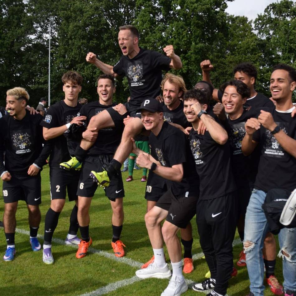 Im Umbruch: Zehn Spieler verlassen Hilden – Meistertrainer Schneider geht nach Wuppertal