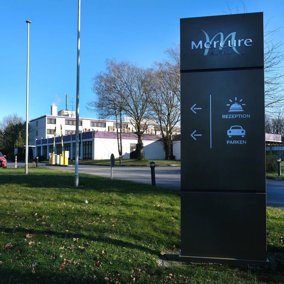 Asypolitik in NRW: Ex-Mercure-Hotel wird zur gesicherten Asyleinrichtung
