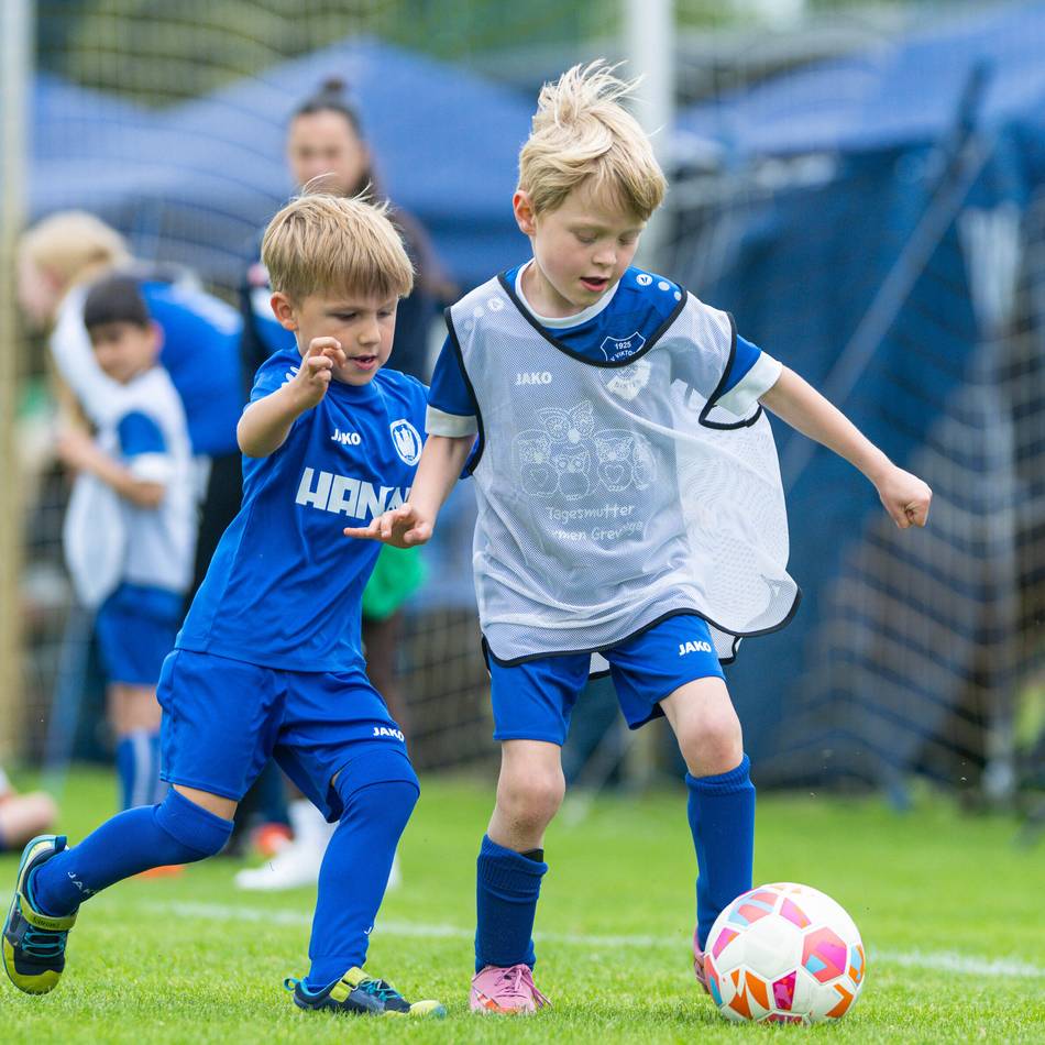 Jugendfußballturnier bei der Viktoria: WM-Stimmung beim Sommer-Cup in Birten