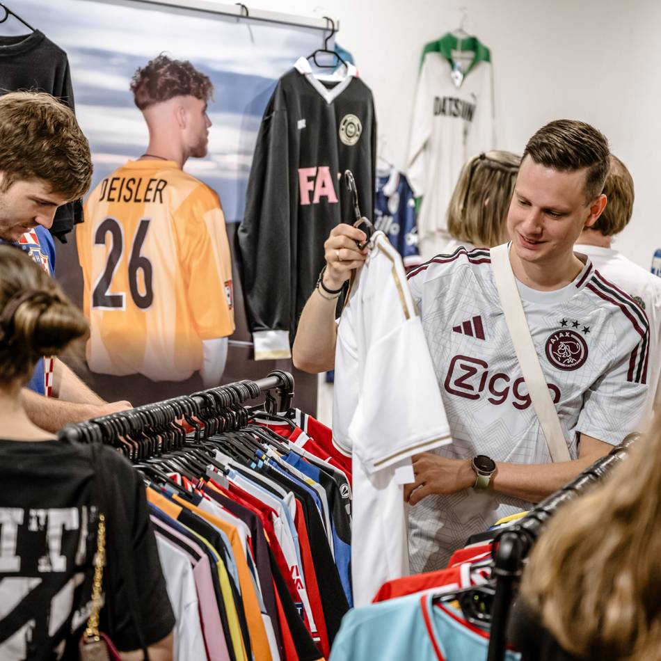 Retro-Boom im Fußball: 300 Euro für WM-Trikot aus den 90ern – „Wir verkaufen hier ganz viel Gefühl“