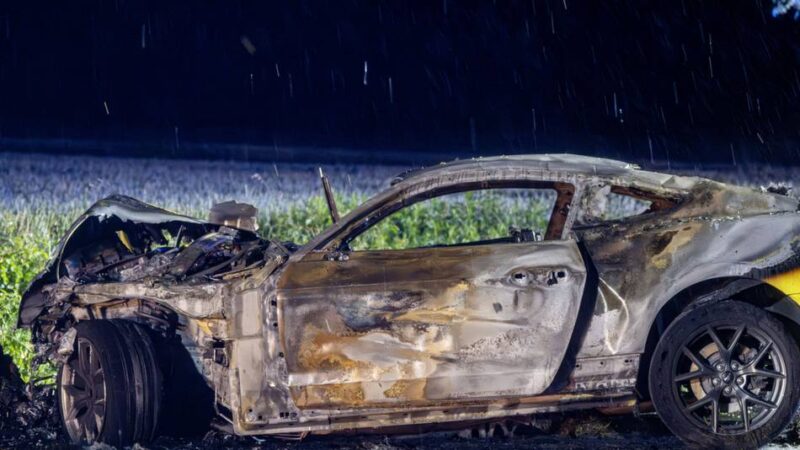 Unglück in Winnekendonk: Tödlicher Unfall im gelben Mustang – Identität des Fahrers wohl geklärt