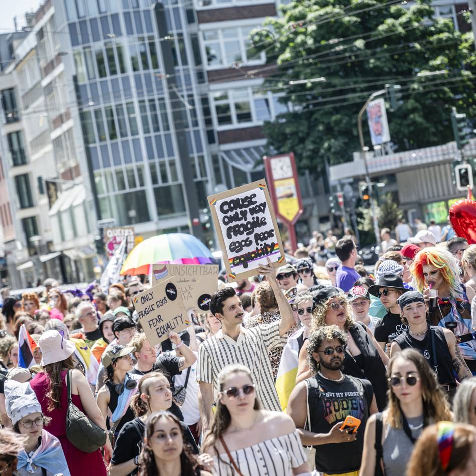 Queeres Leben und CSD in Düsseldorf: Eine Stadt zeigt Toleranz – wieder und wieder