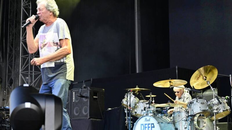 Rocklegenden im Sparkassenpark: Tausende Fans baden mit Deep Purple in alten Zeiten