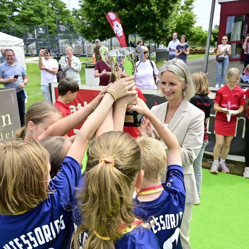 Schulturnier in Mönchengladbach: 80 Grundschüler kämpften um den Stadtmeistertitel im Hockey