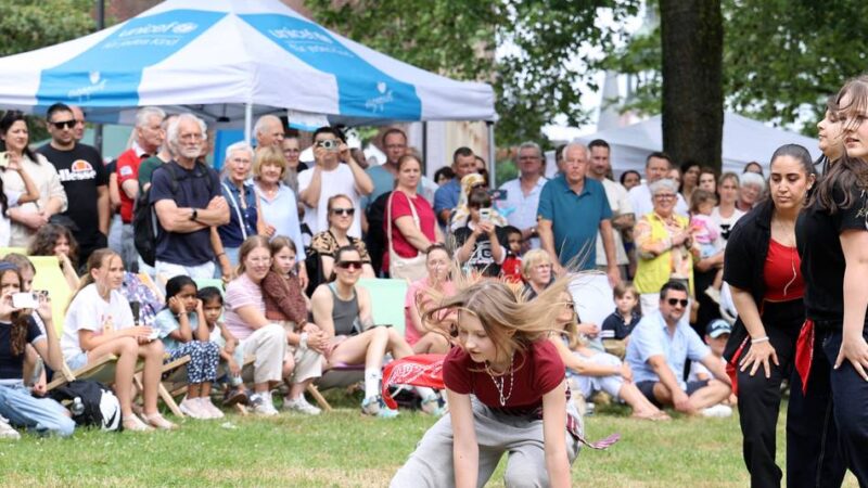 Alle zwei Jahre in Mönchengladbach: Tanzen, spielen und bewegen beim Kulturmarkt