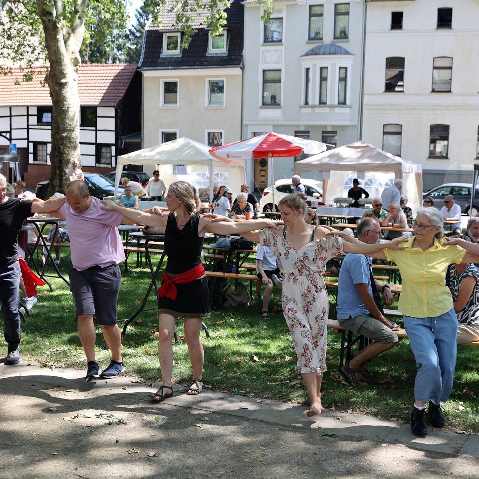 Viertelfest in Mönchengladbach: Gartenfest-Atmosphäre auf dem Maarplatz