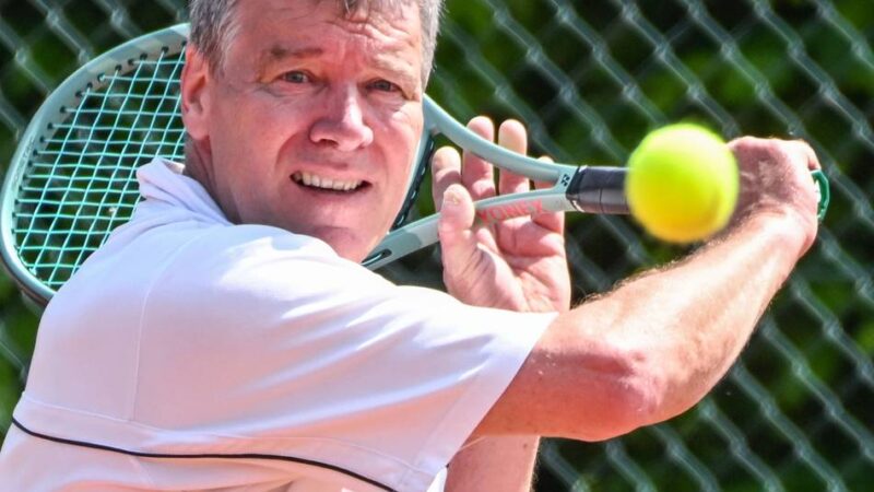 Stundenlange Regenunterbrechung: Ab sofort müssen die Tennis-Senioren starke Nerven zeigen