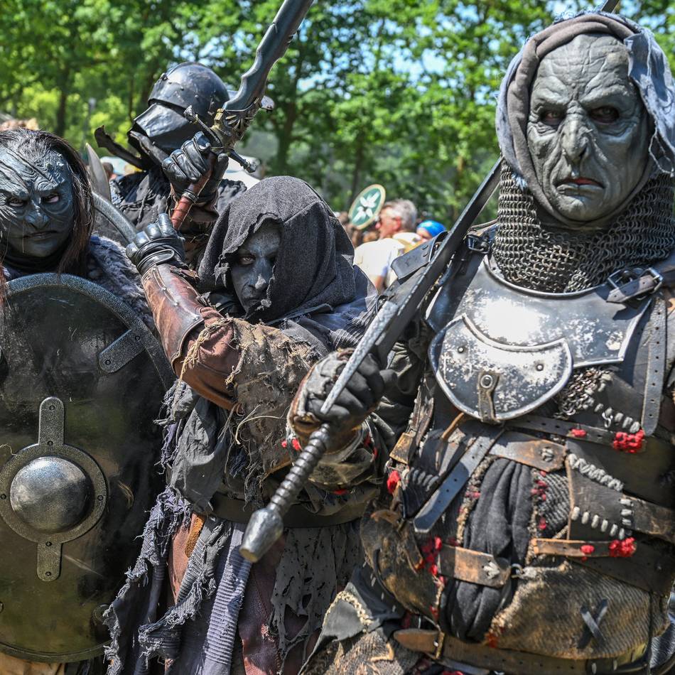 Tolkien-Tage in Pont: Im Auenland gilt Plankenpfand