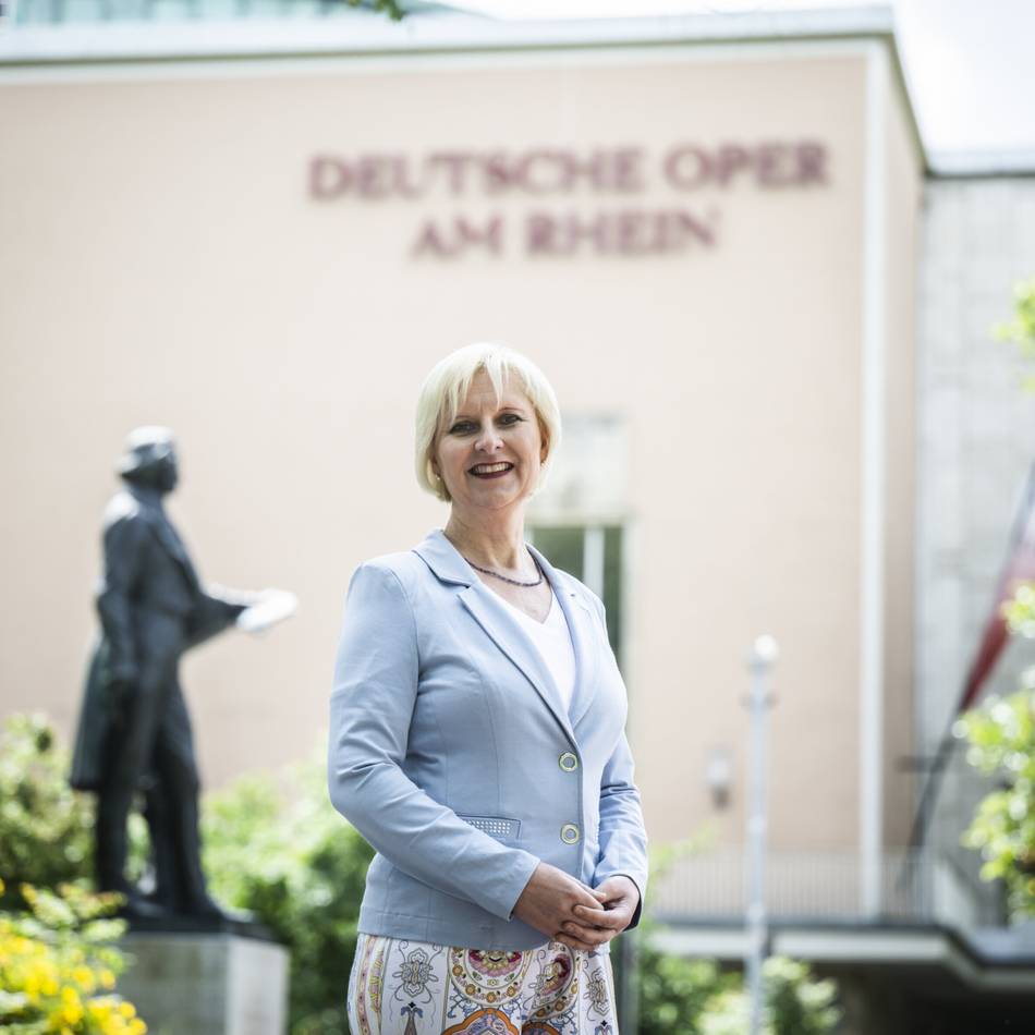 Wetter in Düsseldorf: Hitzewelle mit bis zu 39 Grad – Deutsche Oper am Rhein sagt Vorstellungen ab