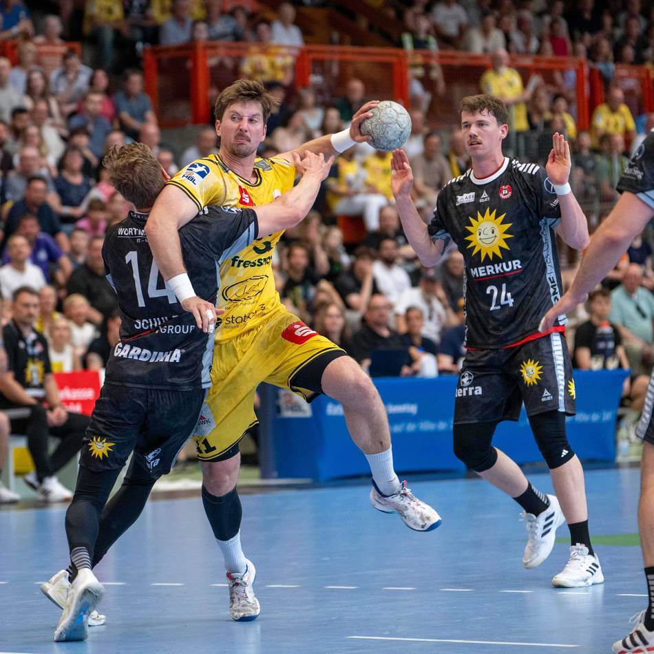 Zwei Spieler verlängern: HSG Krefeld mit letztem Auswärtsspiel in Nordhorn