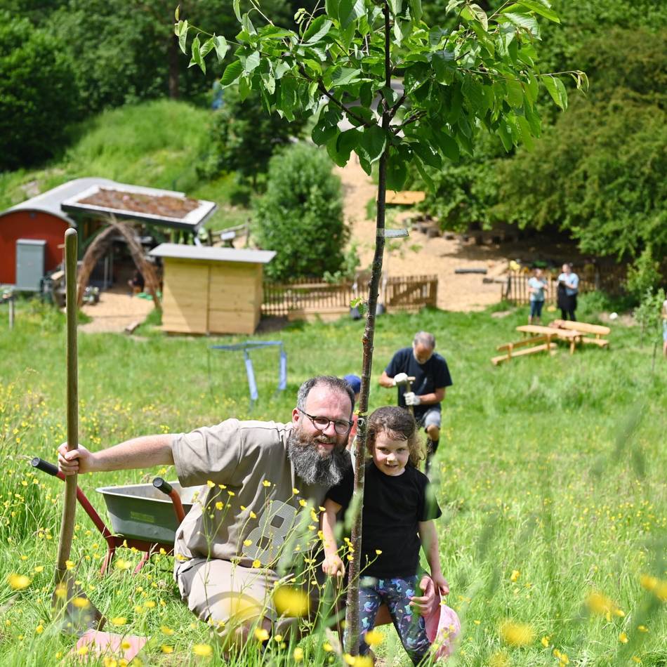 Kita-Projekt in Hückeswagen: So wächst das kleine Obstprojekt der Waldgruppe