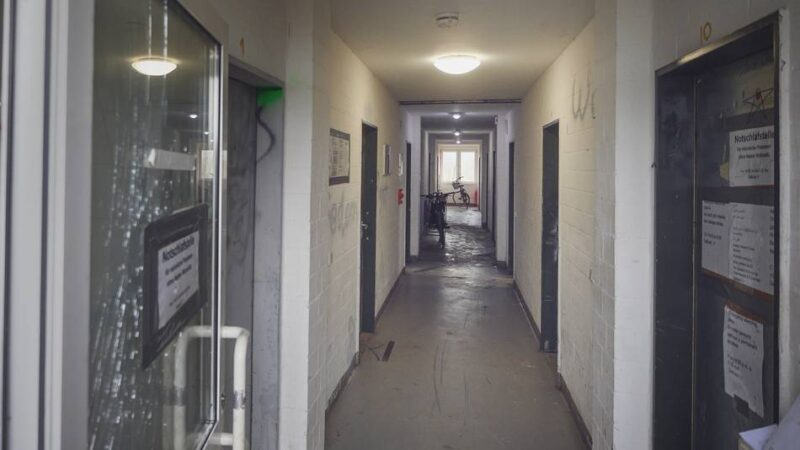 Einrichtungen massiv überlastet: Diese Notunterkunft in Kleve soll deutlich ausgebaut werden