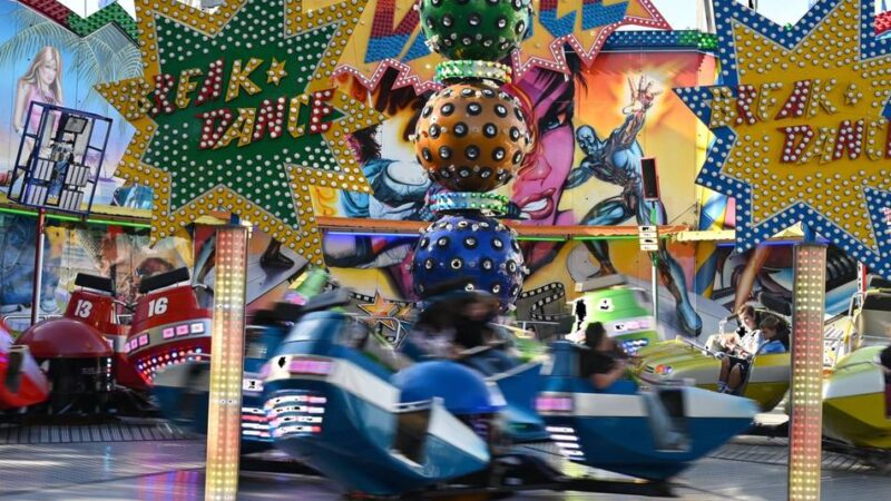 Großveranstaltung in Radevormwald: Fahrgeschäfte, Umzug, Sperrungen – alles Wichtige zur Kirmes
