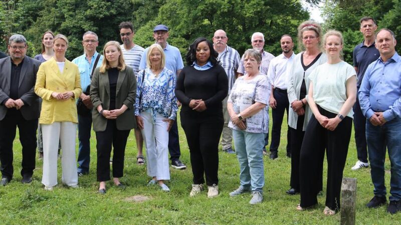 Gedenkstätte in Moers: „Damit die Lebenden für die Zukunft lernen können“ – Moers weiht NSU-Mahnmal ein