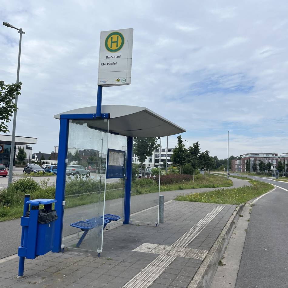 „Neu-See-Land“ in Goch: Diese Bushaltestelle wartet seit Jahren vergeblich auf einen Linienbus