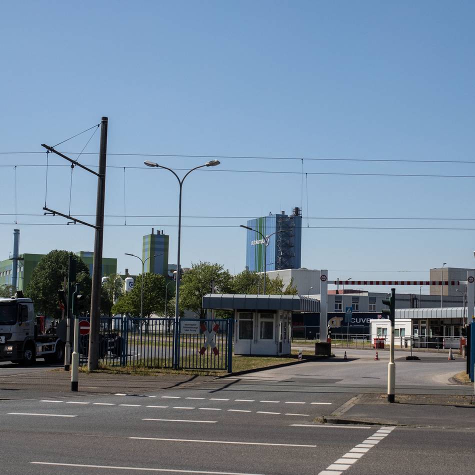 Stahlkonzern mit Standort in Krefeld: Outokumpu liefert zum Jahresauftakt gute Geschäftszahlen