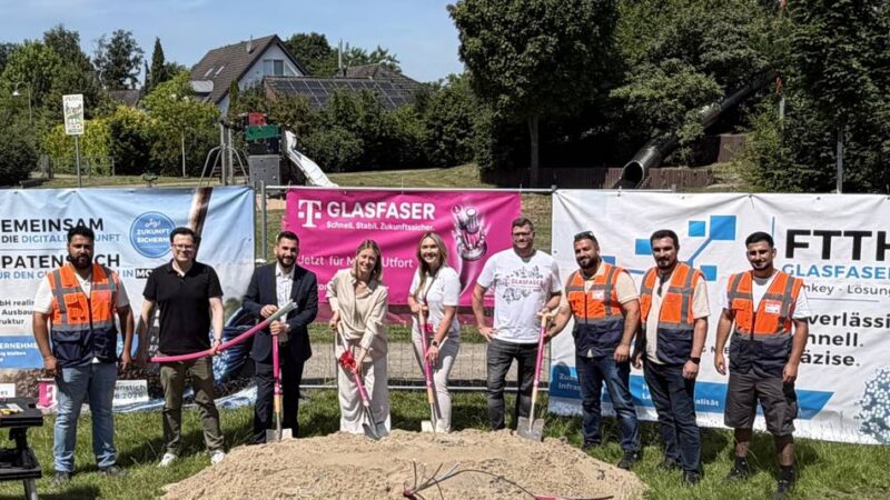 Schnelles Internet in Moers: Telekom startet Glasfaserausbau in Moers-Utfort
