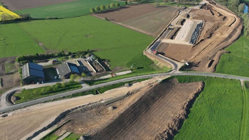 Deichsanierung zwischen Bienen und Rees: Neuer Radweg auf der Deichkrone bis Rees