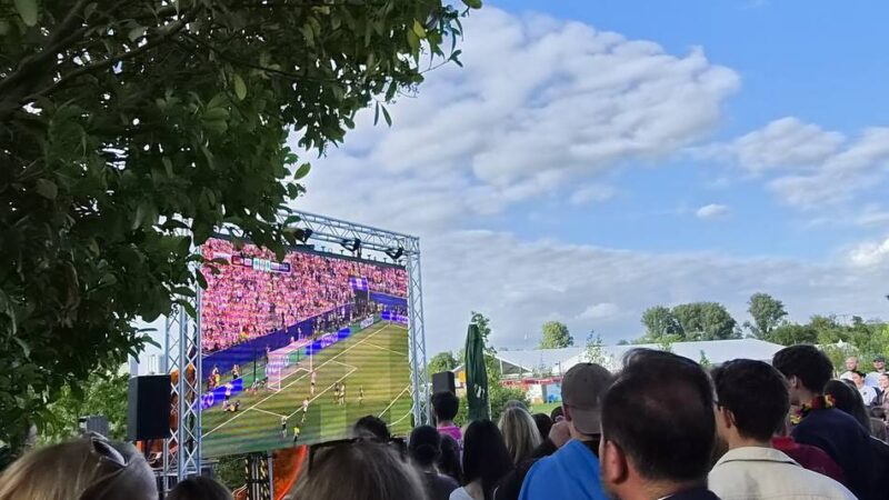 So erlebte Neuss den WM-Start: „Solche Veranstaltungen bringen unsere Stadt zusammen“