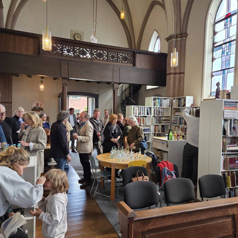 Fünf Jahre nach Entwidmung: Kuckumer Kirche wird zu Kunstbibliothek