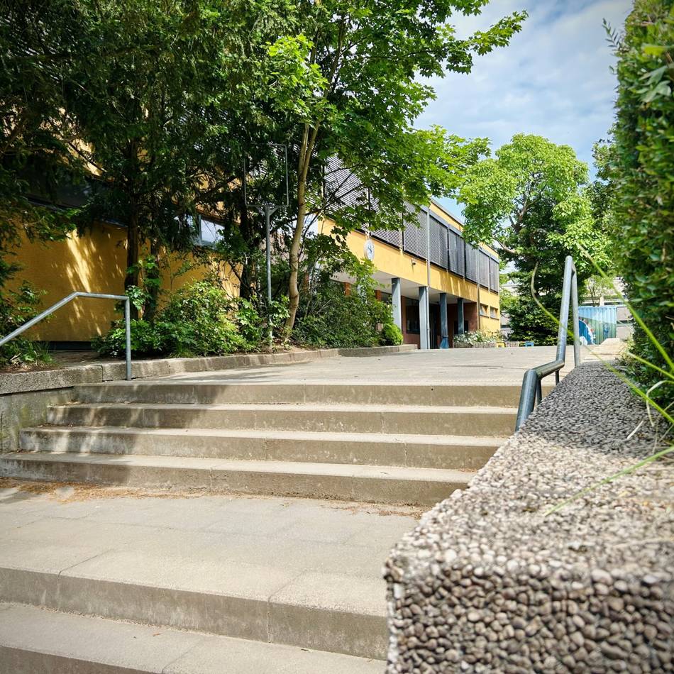Schließung zum 31. Juli angeordnet: Duisburger Schule vor dem Aus – Chefin der NRW-SPD fordert Notfallplan