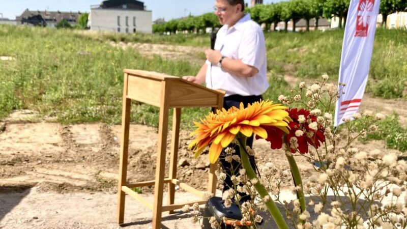 Grundsteinlegung für Altenheim in Wesel: „Pflegeheime und Schulen sind nicht ausgerichtet auf diese Temperaturen“