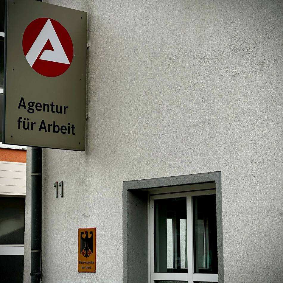 Arbeitsmarkt im Mai 2026: Arbeitslosigkeit im Kreis Kleve sinkt weiter
